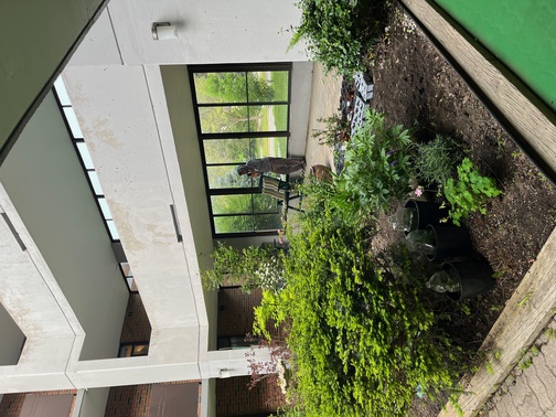 Eesti Kodu, north end of the Building 1-2 courtyard.